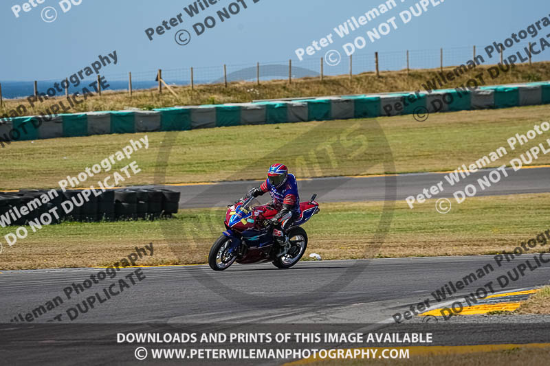 anglesey no limits trackday;anglesey photographs;anglesey trackday photographs;enduro digital images;event digital images;eventdigitalimages;no limits trackdays;peter wileman photography;racing digital images;trac mon;trackday digital images;trackday photos;ty croes